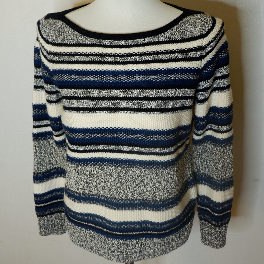 S) VINCE Striped Wool Blend Boucle Knit Sweater